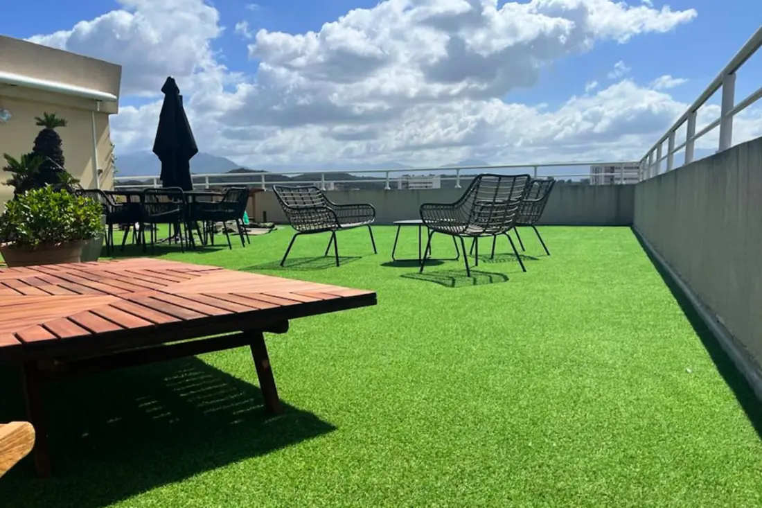 Duplex Avec Roof Top Et Vue à 360°