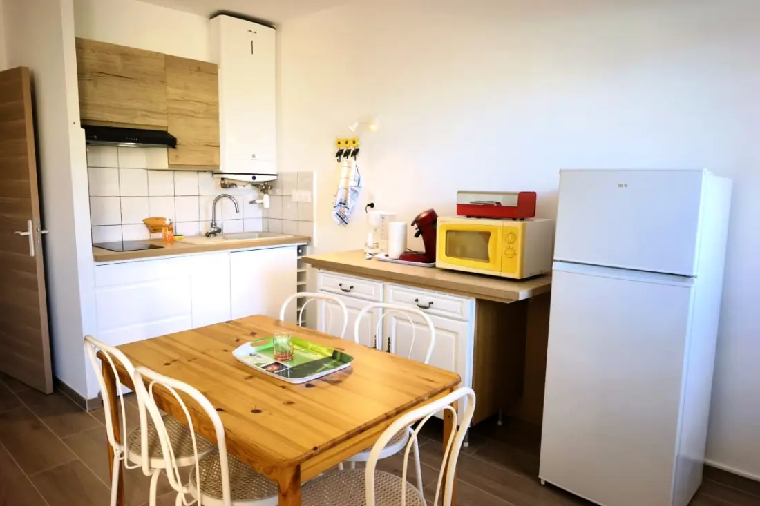 Studio Vue Mer Et Jardin à 10 Min Des Plages