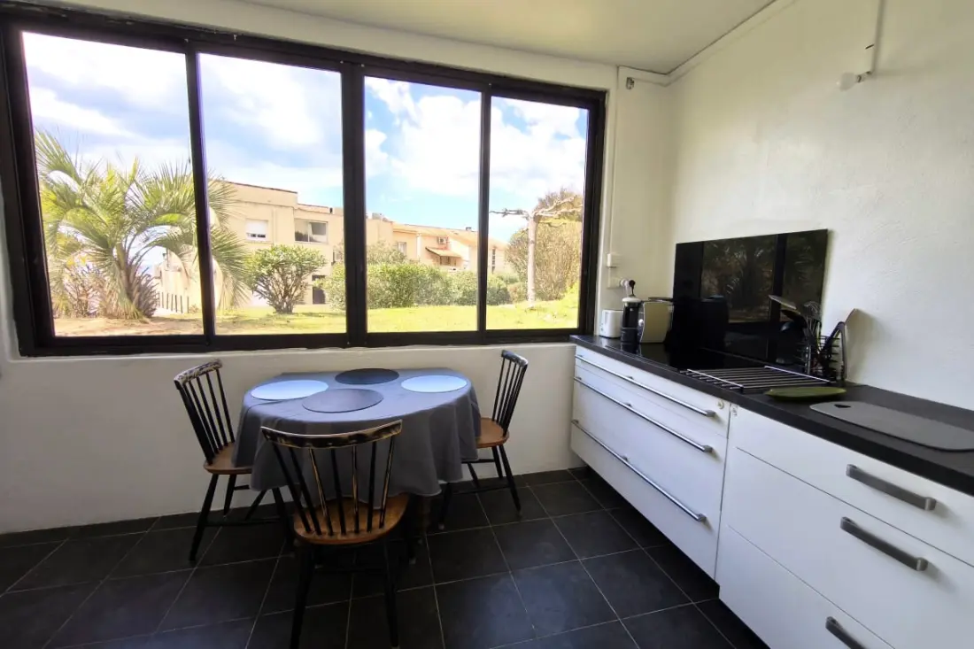 Appartement à 100m De La Mer Avec Terrasse