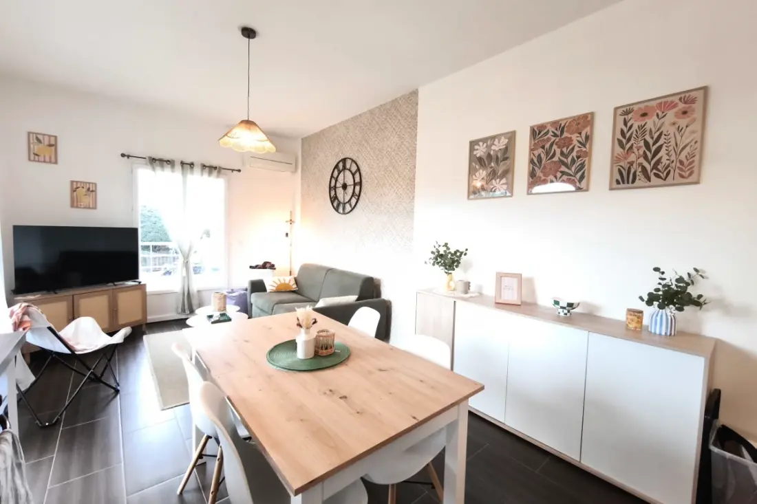 Appartement Lumineux à Agosta, 100m De La Plage