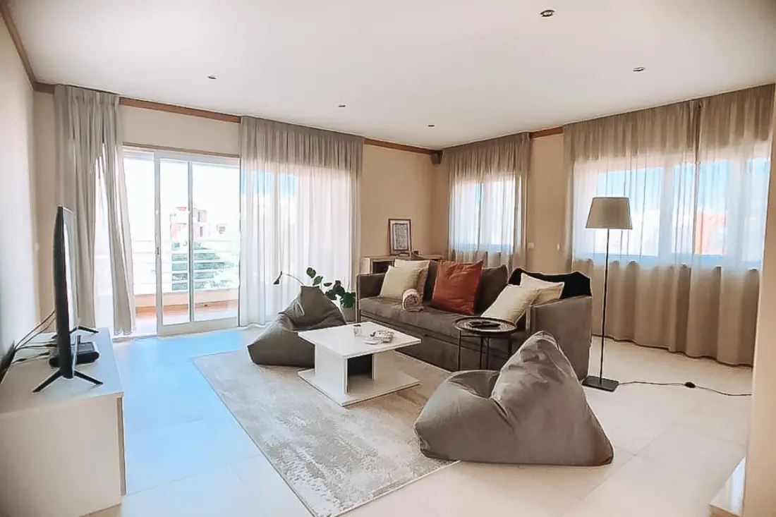 Plant Paradise Apartment