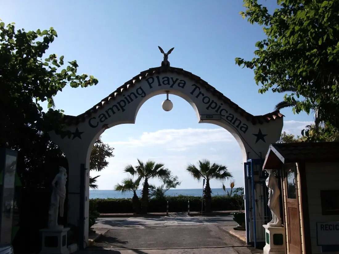 Camping Playa Tropicana
