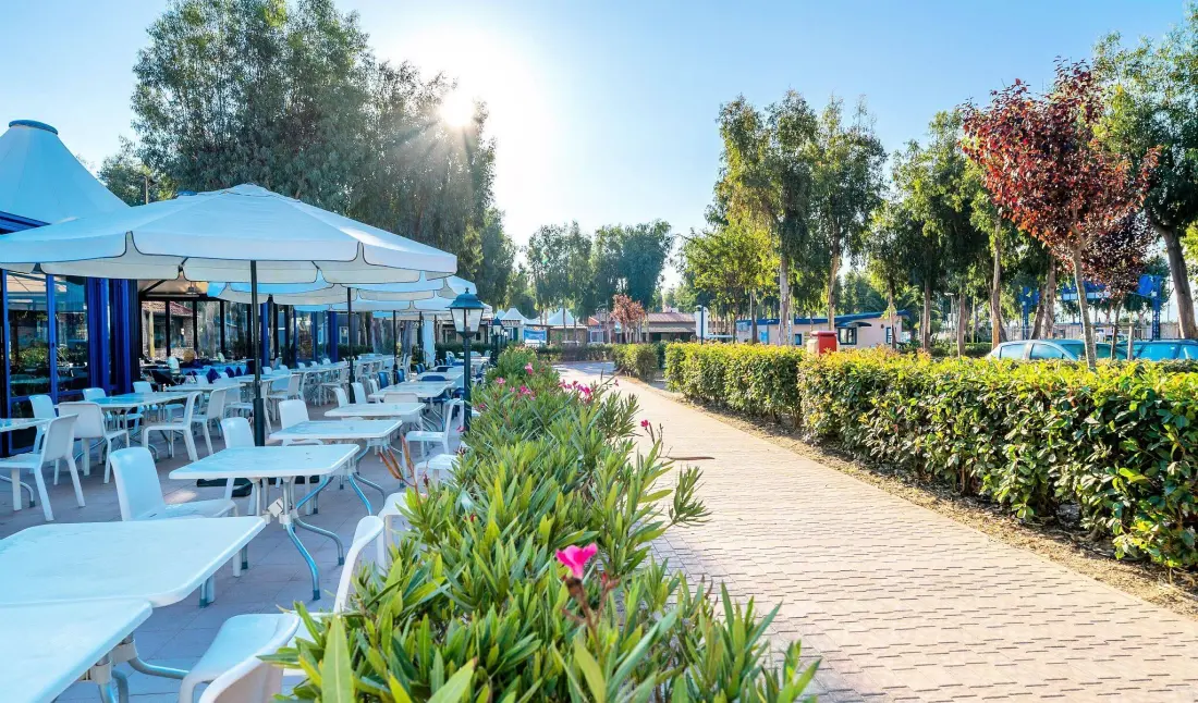 Camping Laguna Blu