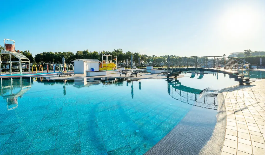 Camping Laguna Blu