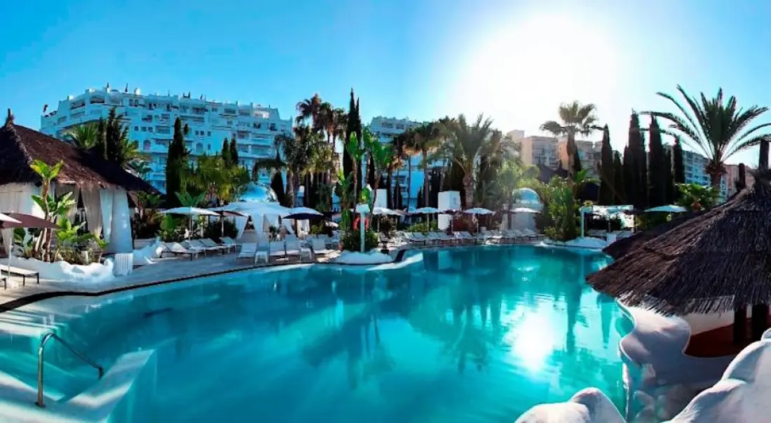 Aparthotel Suite Albayzin del Mar4 étoiles★★★★