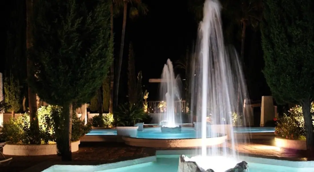 Aparthotel Suite Albayzin del Mar4 étoiles★★★★