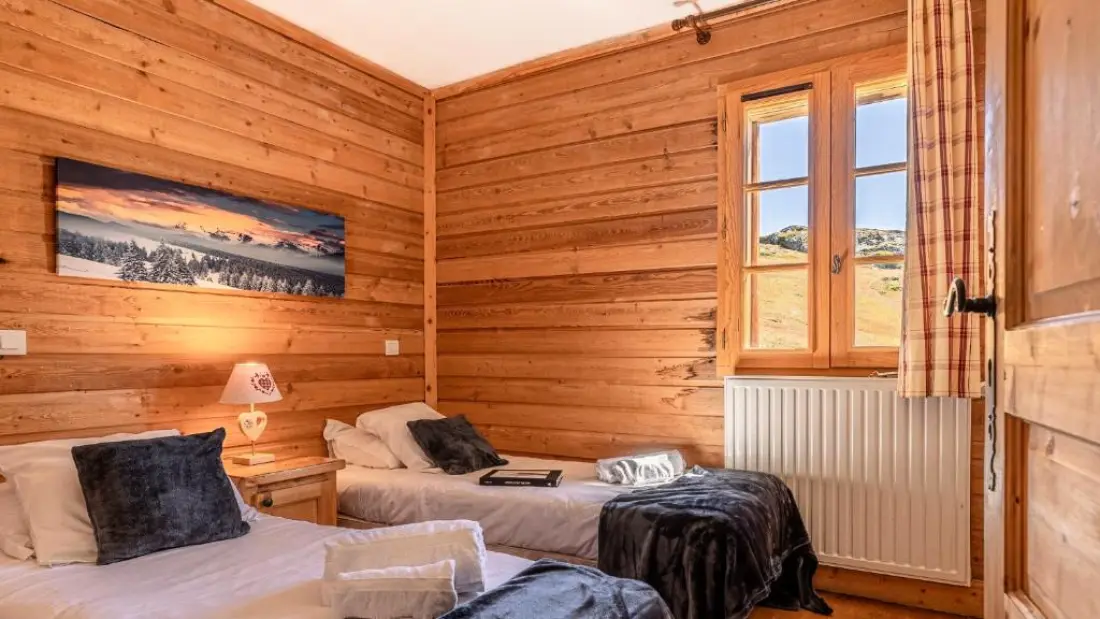 Les Chalets de l'Altiport