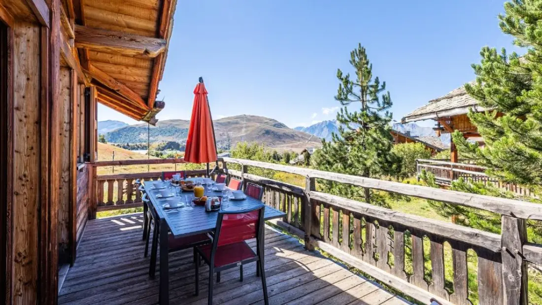 Les Chalets de l'Altiport