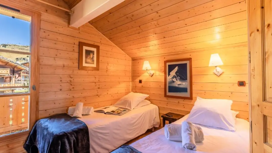 Les Chalets de l'Altiport