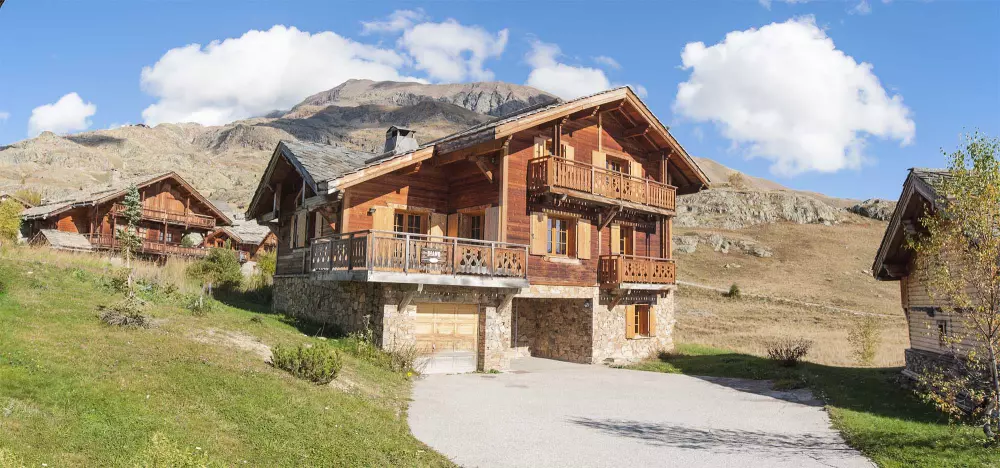 Les Chalets de l'Altiport
