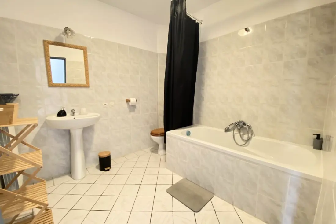84b7 - Logement Dans Mas De Charme Du Xviiième Siècle