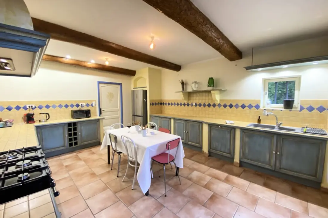 84b7 - Logement Dans Mas De Charme Du Xviiième Siècle