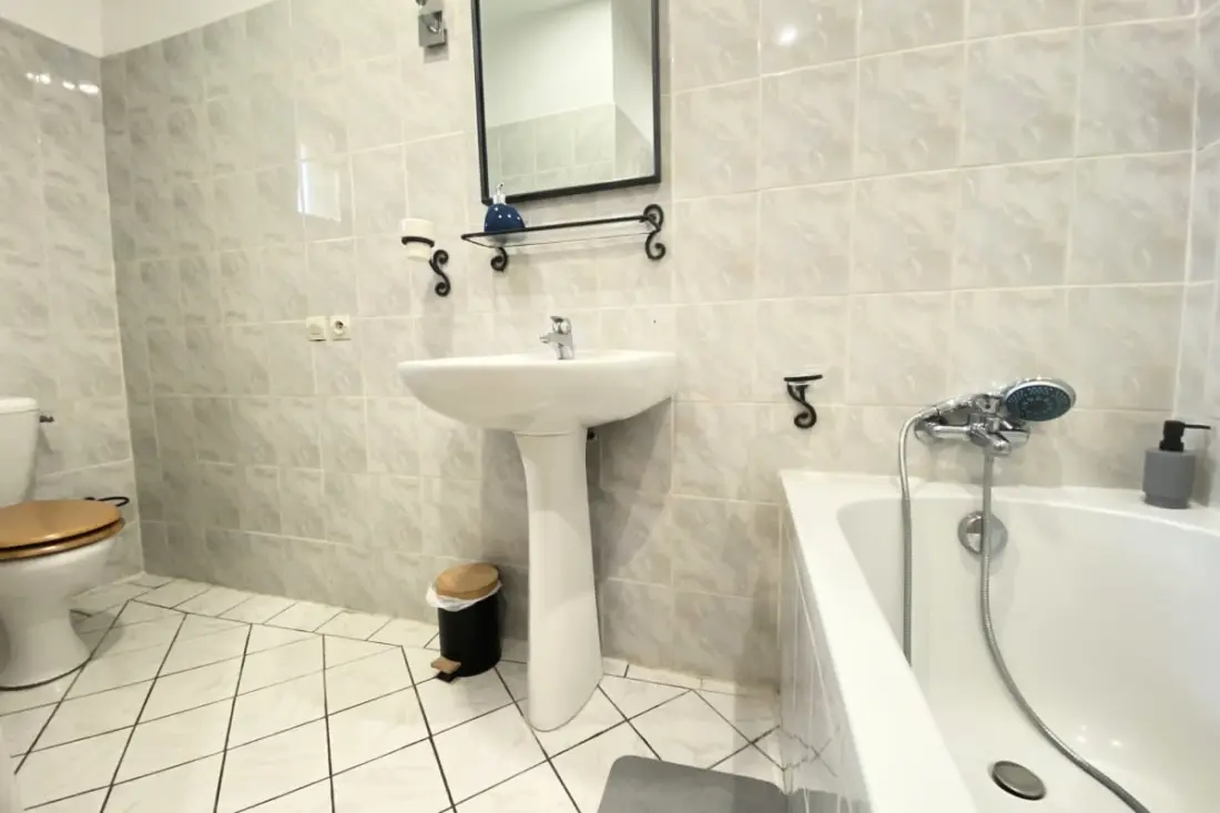 84b7 - Logement Dans Mas De Charme Du Xviiième Siècle