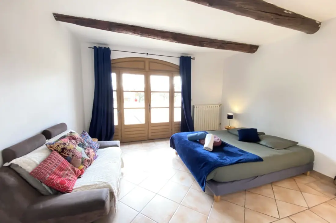84b7 - Logement Dans Mas De Charme Du Xviiième Siècle