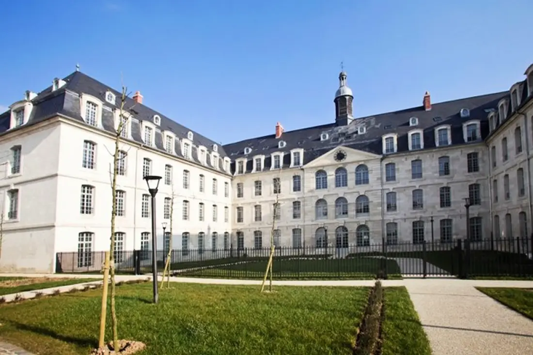 Appart'hôtel Odalys Campus Amiens Blamont