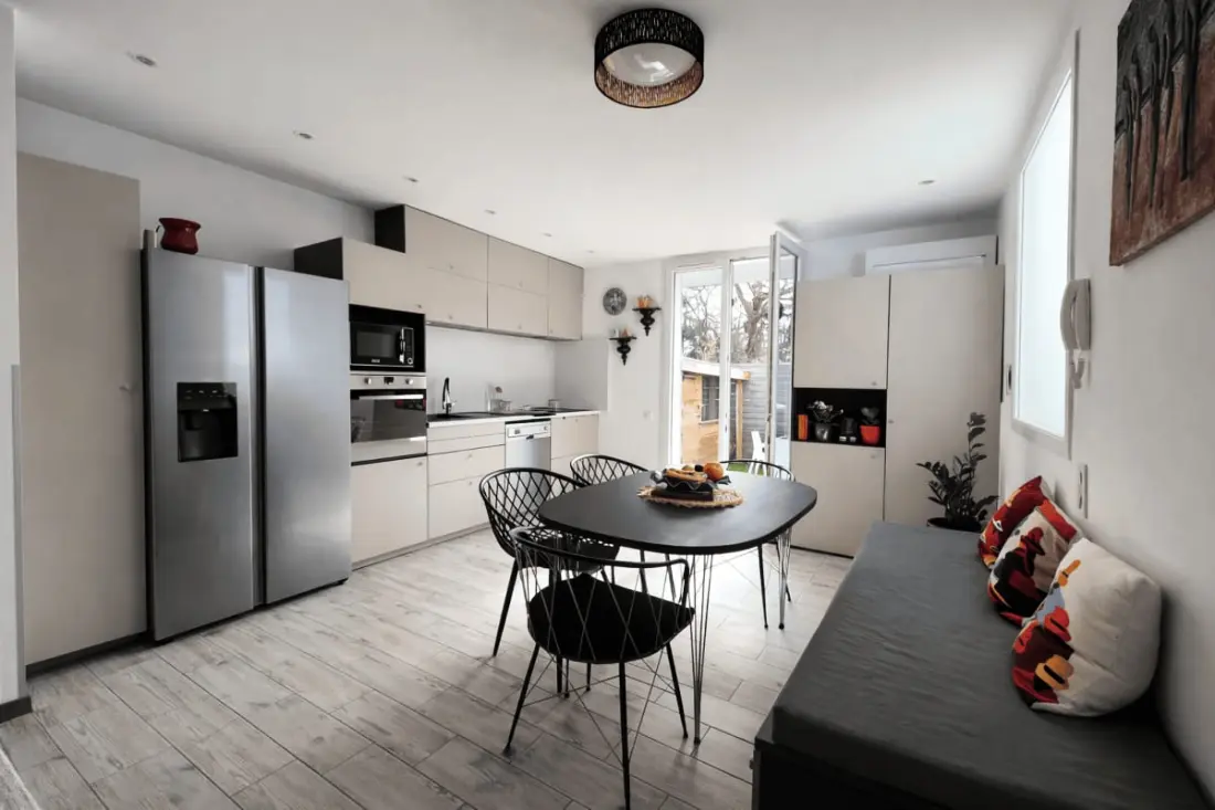 Appartement Avec Jacuzzi &amp; Cour à Andernos