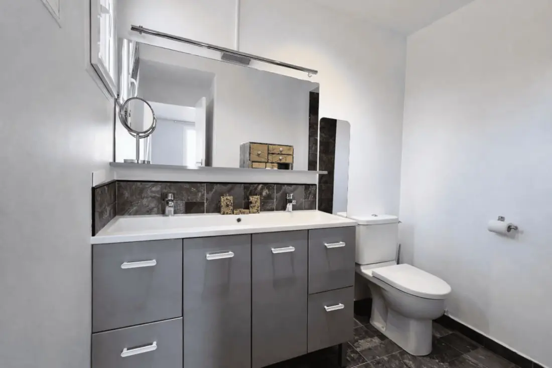 Appartement Avec Jacuzzi &amp; Cour à Andernos
