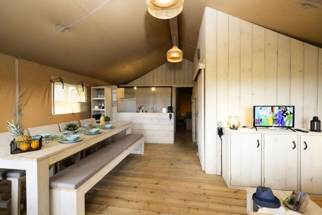 Camping Ushuaïa Villages Au Bois Joli 4 étoiles★★★★