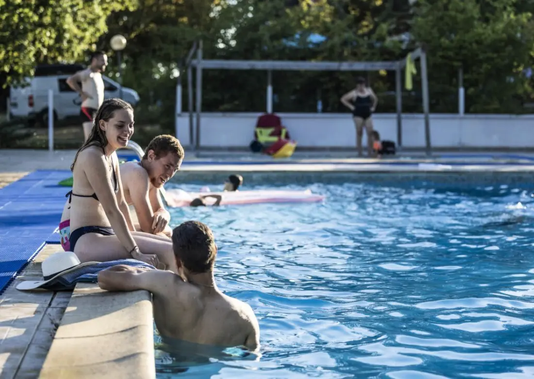 Camping Ushuaïa Villages Au Bois Joli 4 étoiles★★★★