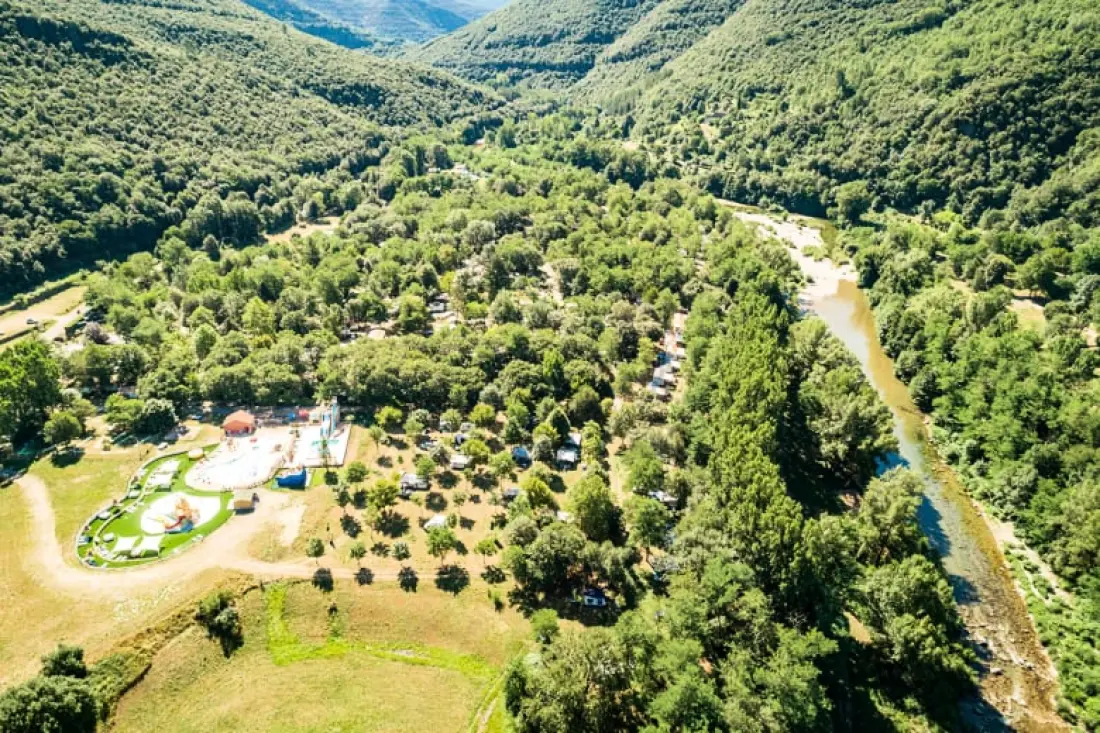 Camping Les Plans4 étoiles★★★★