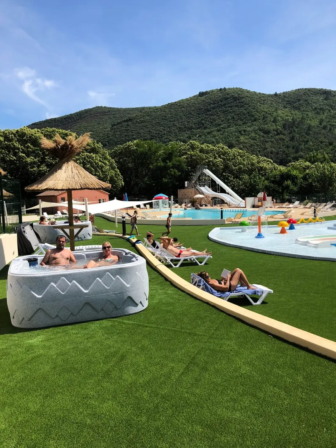 Camping Les Plans4 étoiles★★★★