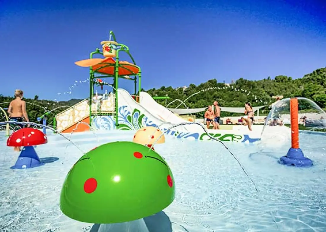 Camping Les Plans4 étoiles★★★★