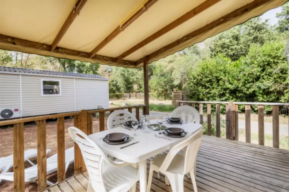 Camping Paradis Domaine de Gaujac4 étoiles★★★★