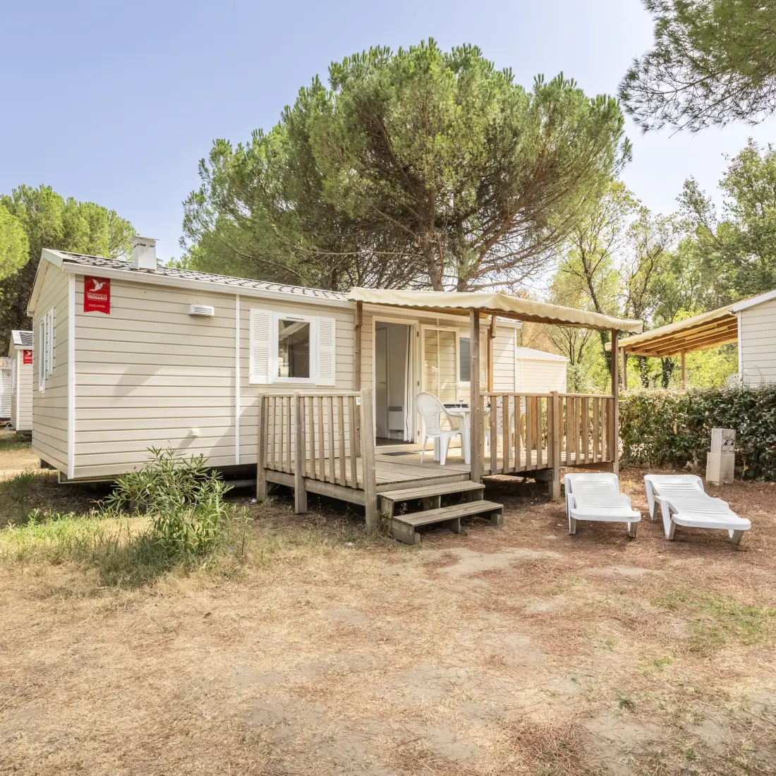 Camping Paradis Domaine de Gaujac4 étoiles★★★★
