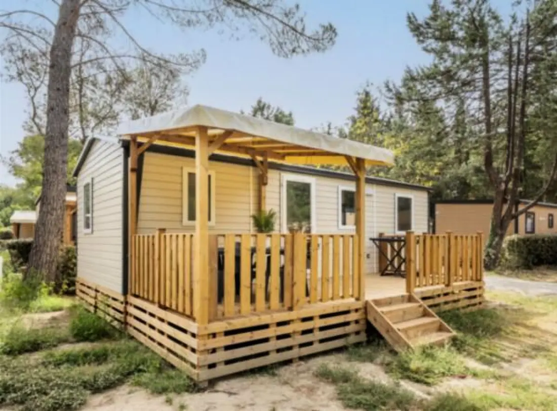 Camping Paradis Domaine de Gaujac4 étoiles★★★★