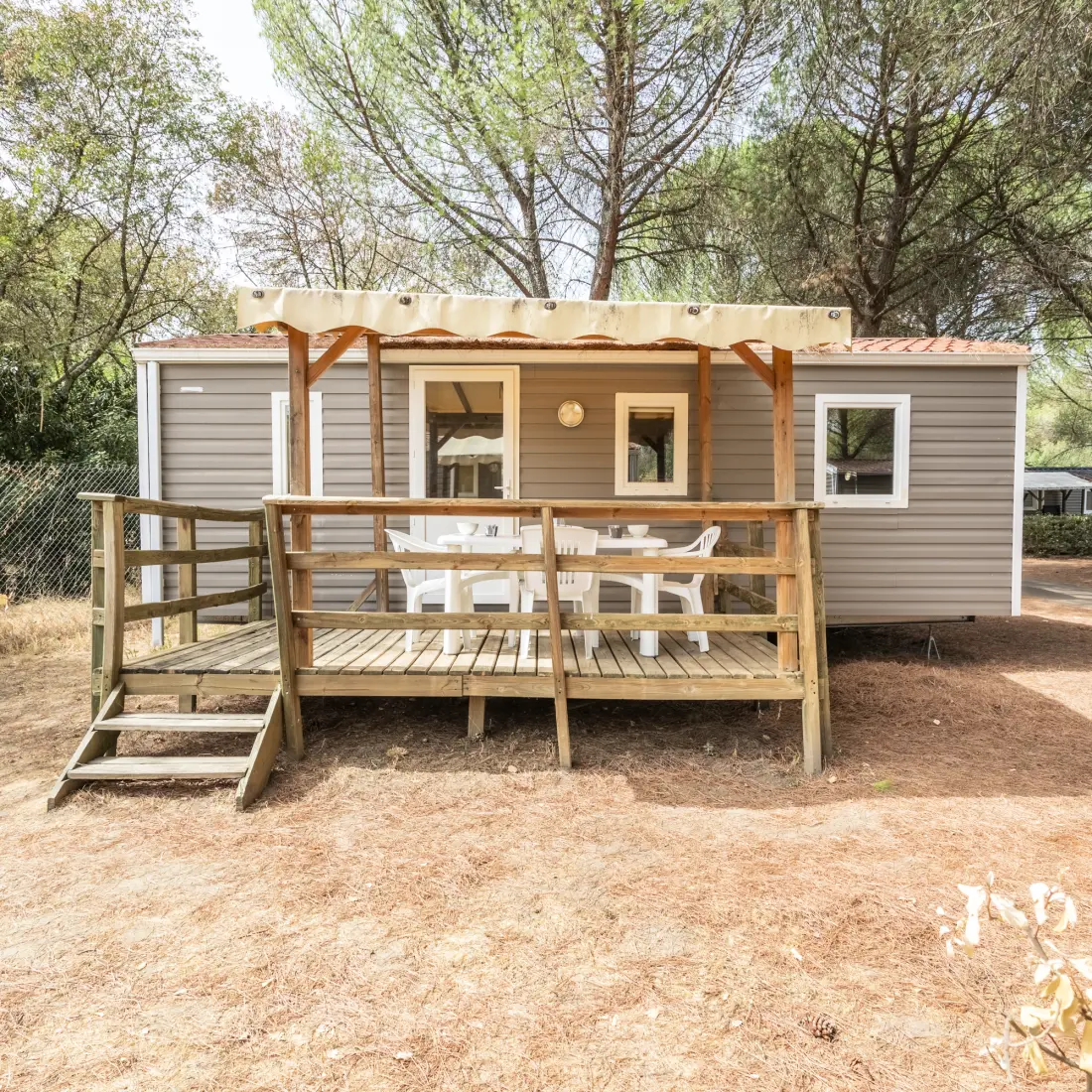 Camping Paradis Domaine de Gaujac4 étoiles★★★★