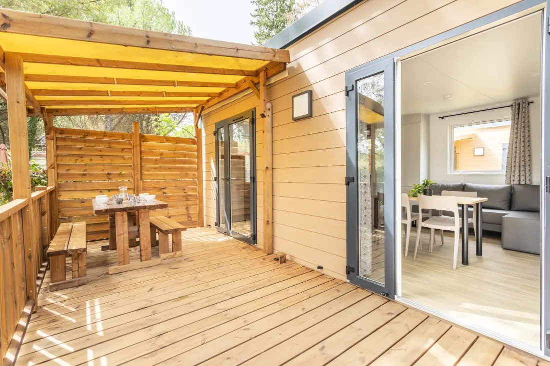 Camping Paradis Domaine de Gaujac4 étoiles★★★★