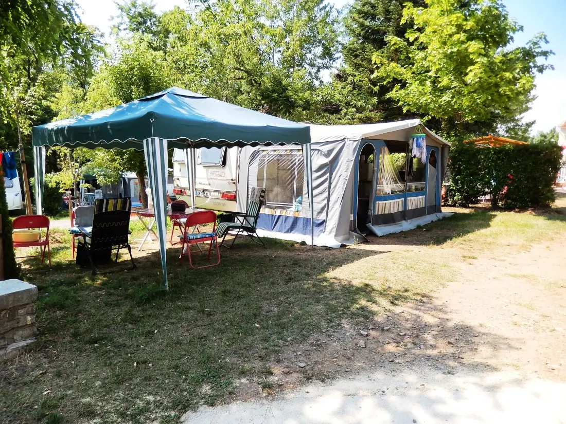 Flower CAMPING LES FAUVETTES 3 étoiles★★★