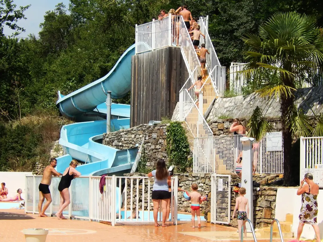 Flower CAMPING LES FAUVETTES 3 étoiles★★★