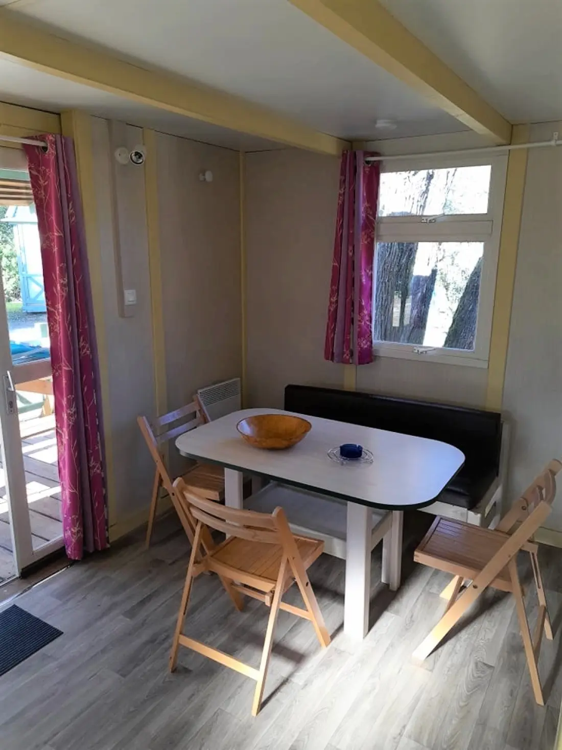 Flower CAMPING LES FAUVETTES 3 étoiles★★★