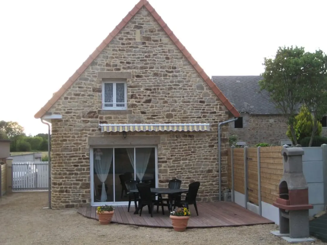 Gîte de France à Angey  1