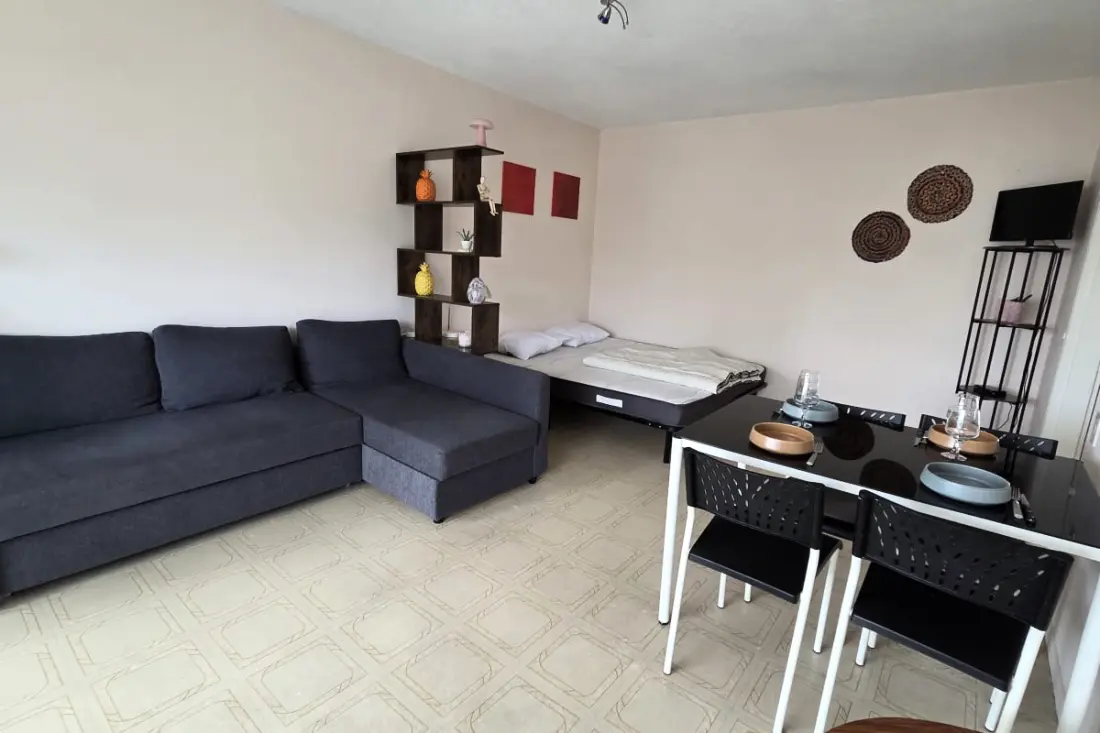 Studio Avec Piscine &amp; Tennis à Biarritz