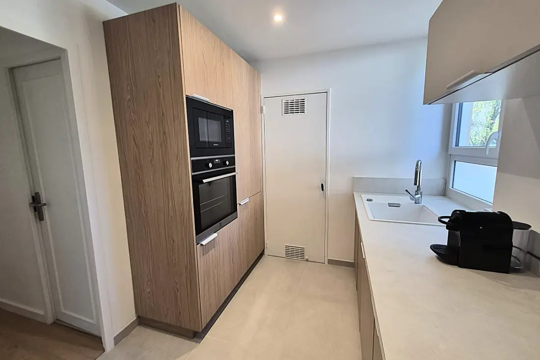 Appartement 2 Chambres Avec Balcon à Annecy