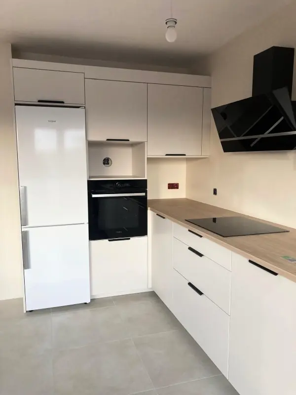 Appartement Lumineux Avec Balcon à Annecy