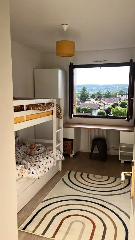 Appartement Lumineux Avec Balcon à Annecy