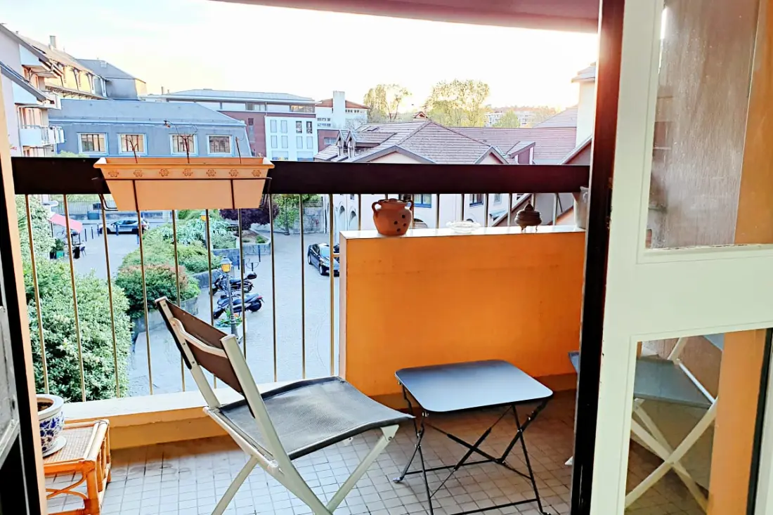 T4 Hypercentre + Balcon