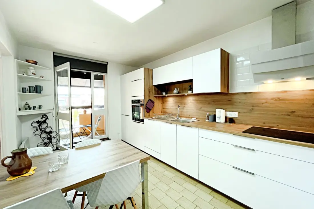 T4 Hypercentre + Balcon