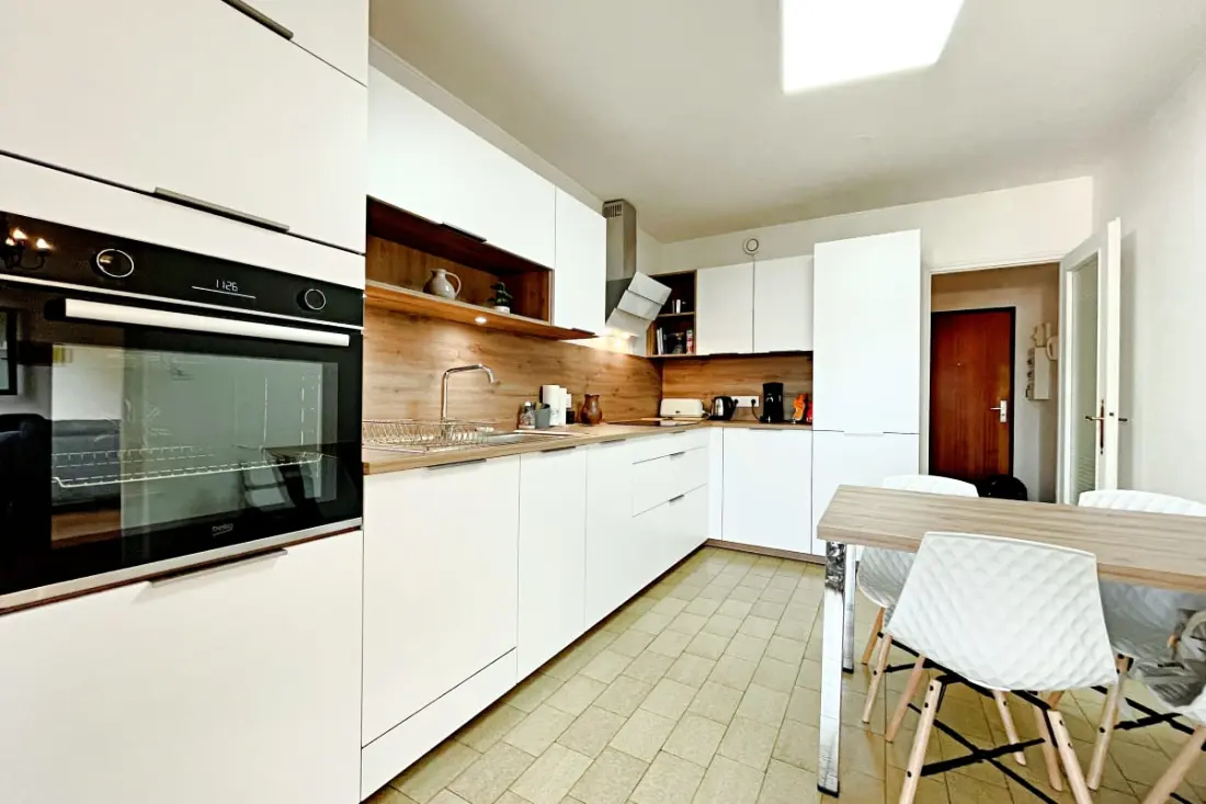 T4 Hypercentre + Balcon