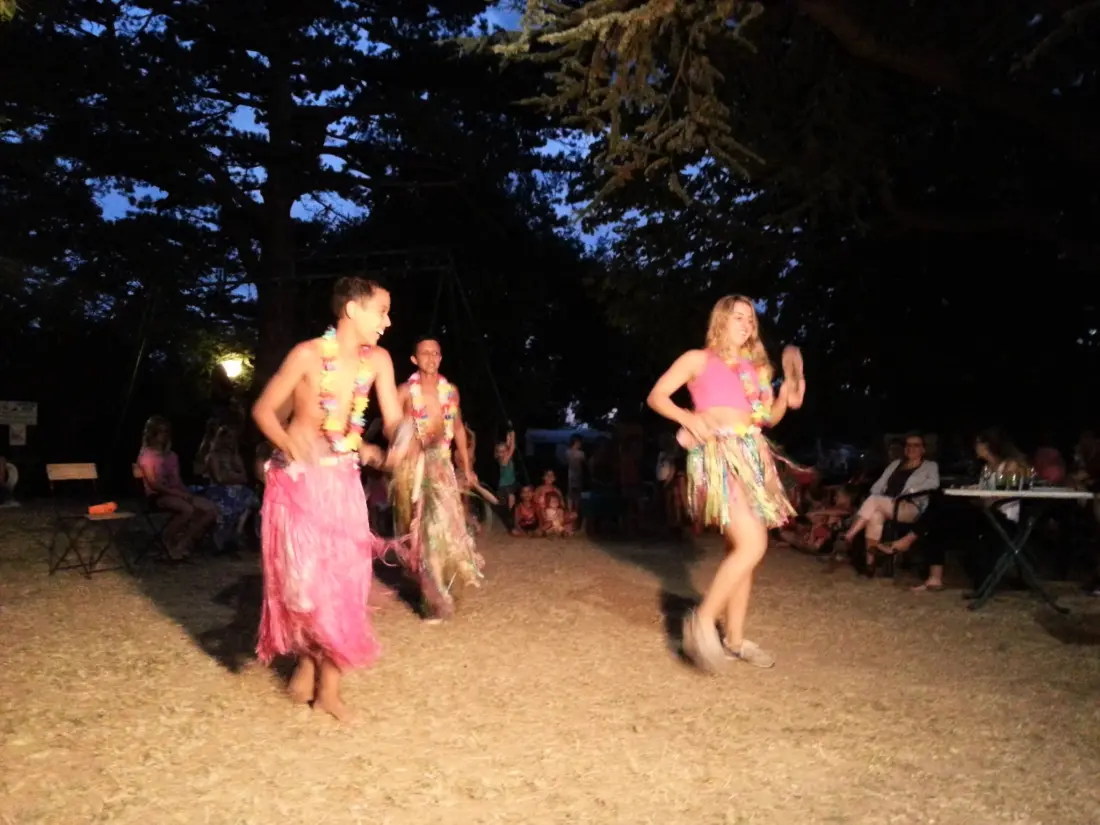 Flower Camping La Chataigneraie 4 étoiles★★★★