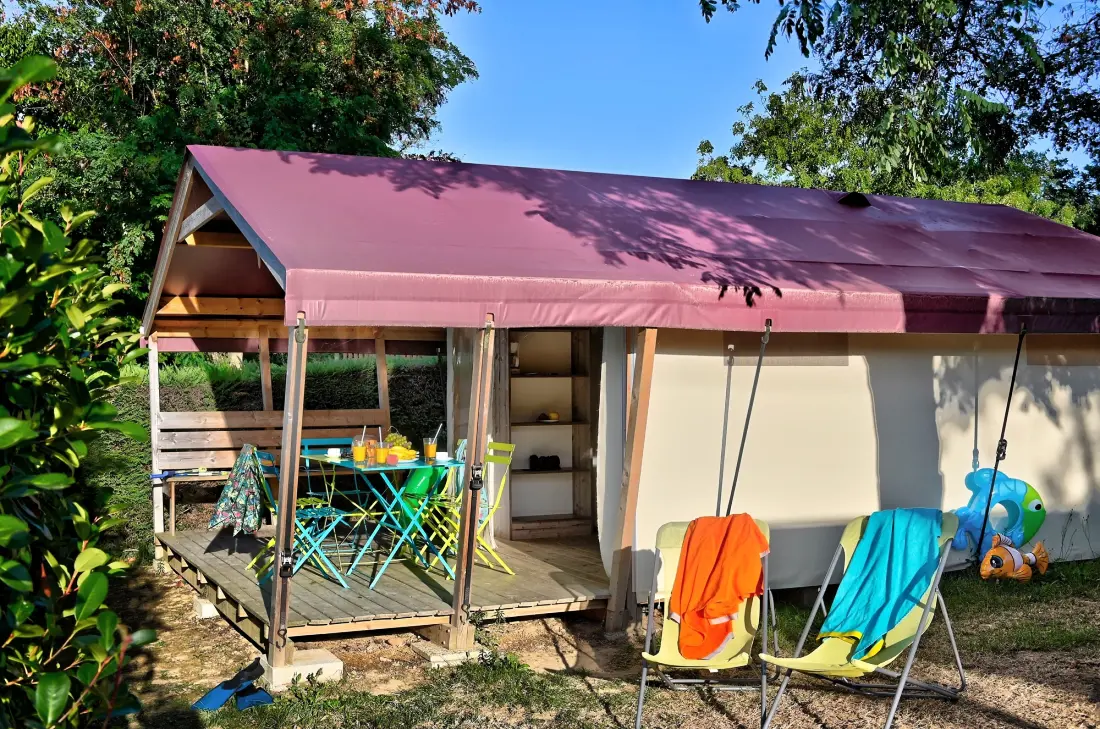 Flower Camping La Chataigneraie 4 étoiles★★★★