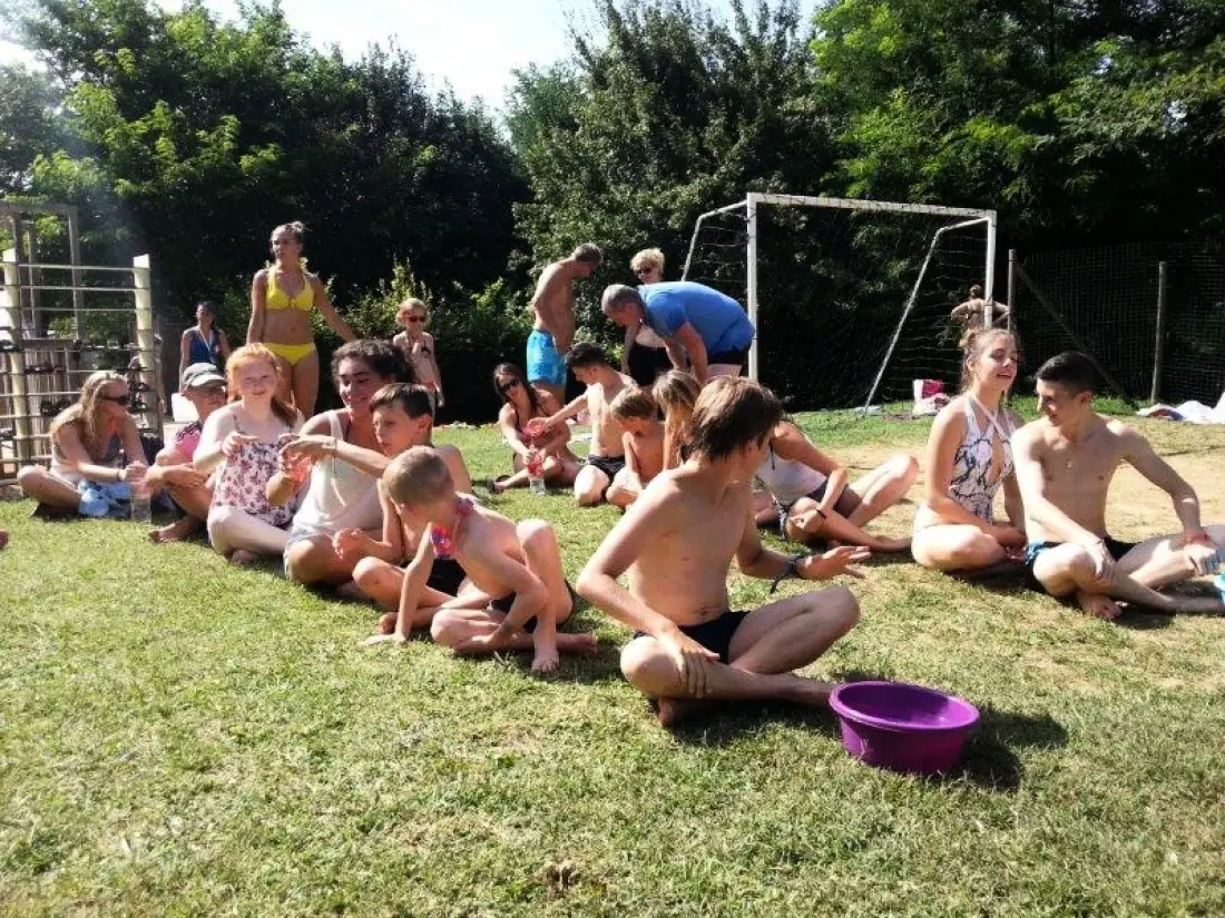 Flower Camping La Chataigneraie 4 étoiles★★★★