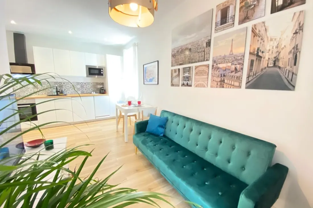 06an - Bel Appartement Au Cœur Du Vieil Antibes