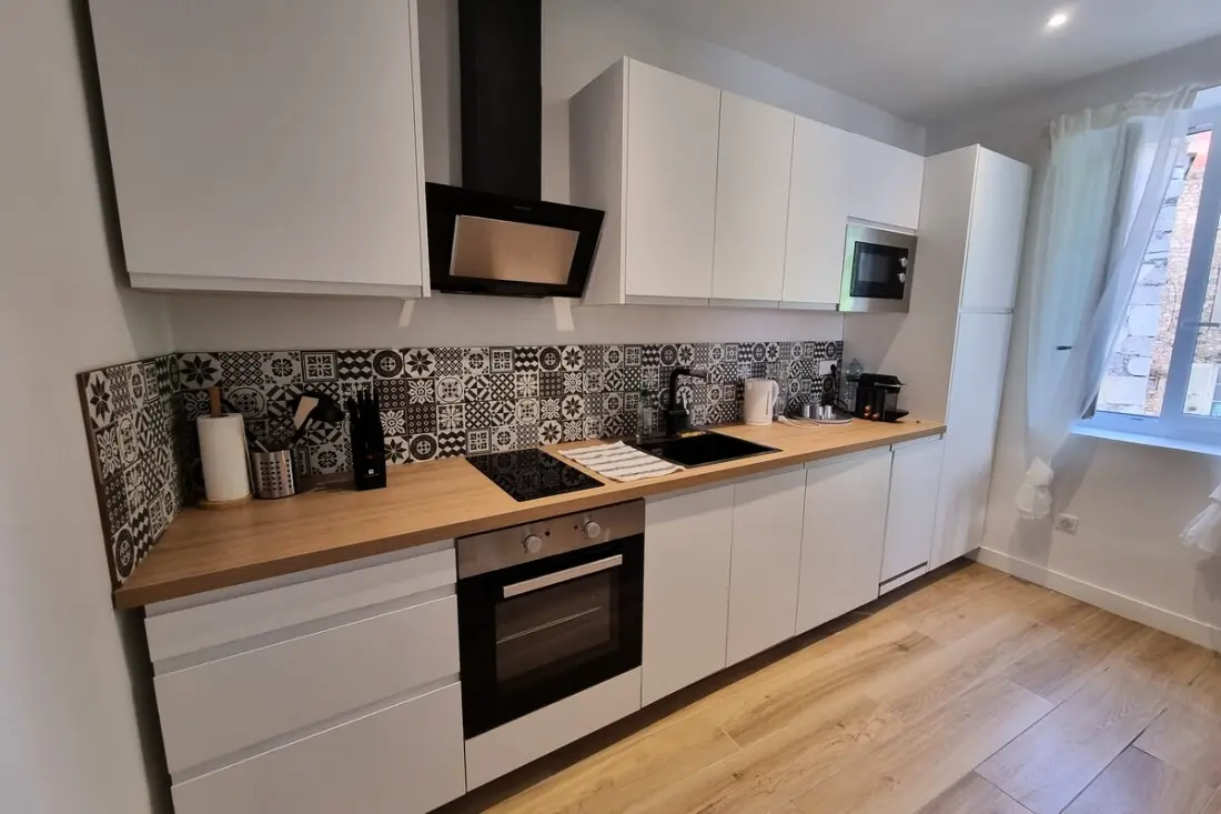 06an - Bel Appartement Au Cœur Du Vieil Antibes