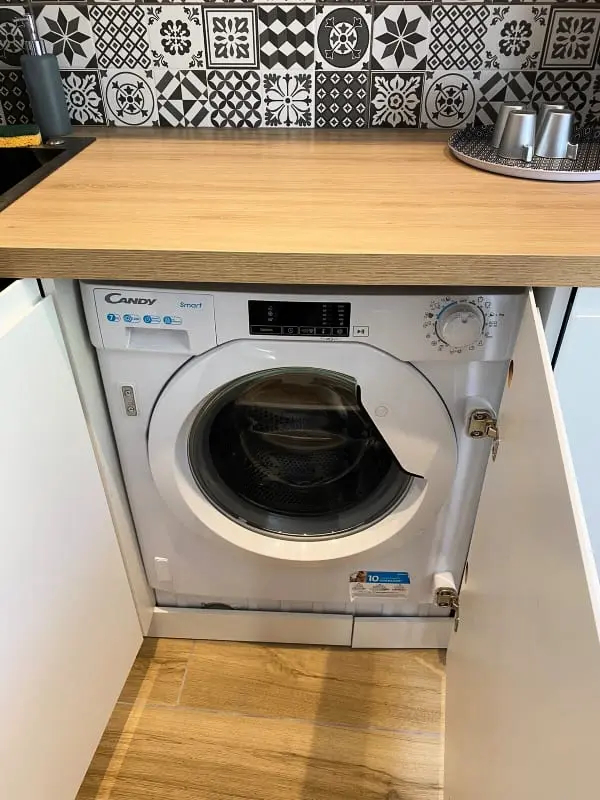 06an - Bel Appartement Au Cœur Du Vieil Antibes