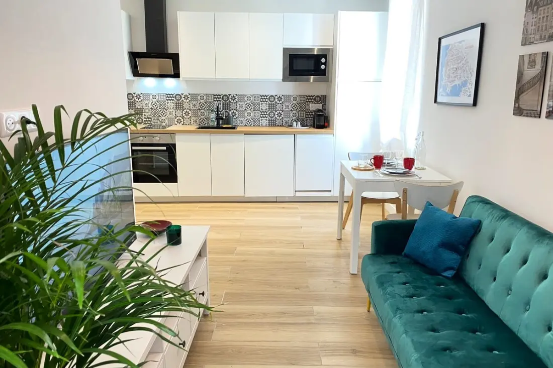 06an - Bel Appartement Au Cœur Du Vieil Antibes