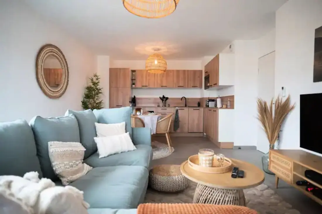Appartement Avec Vue Sur Les Montagnes à Antibes